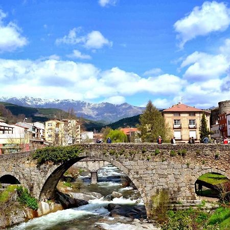 Hostal Sierra De Gredos Arenas de San Pedro Zewnętrze zdjęcie